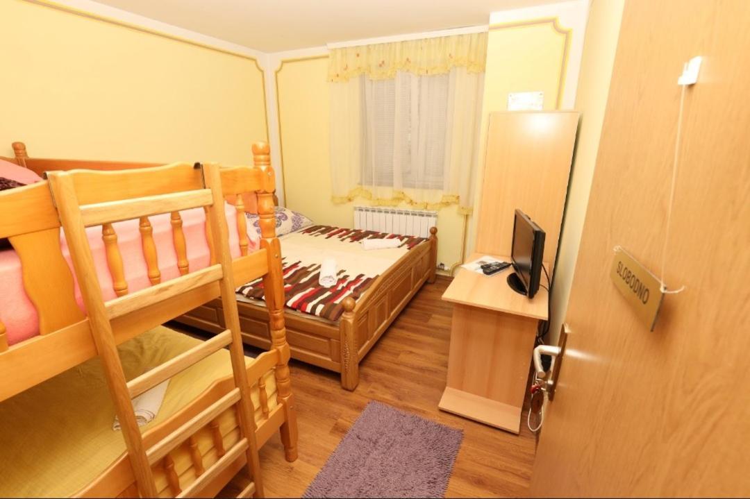 סנג' Rooms Odmaraliste Jablan מראה חיצוני תמונה